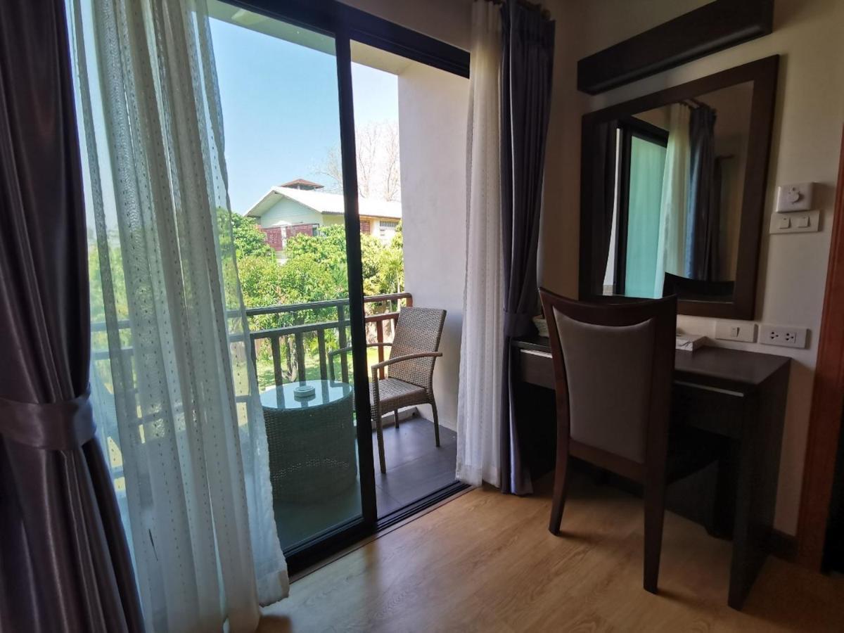 Hotel De Wualai-Sha Extra Plus Chiang Mai Dış mekan fotoğraf