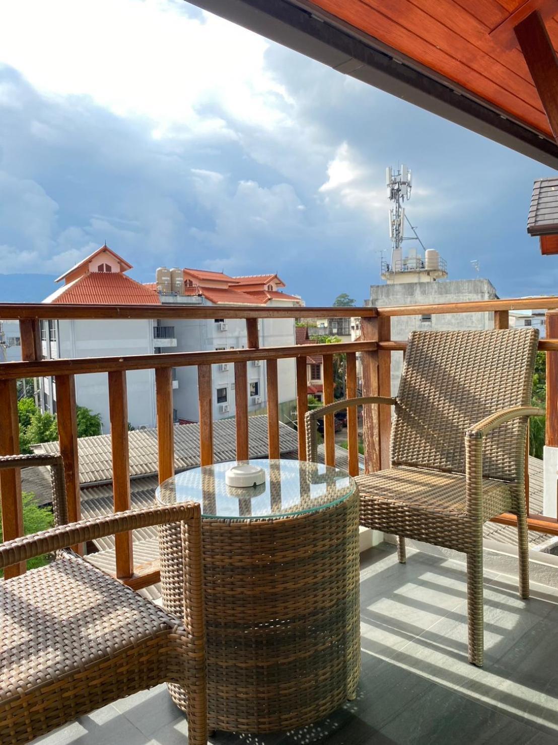 Hotel De Wualai-Sha Extra Plus Chiang Mai Dış mekan fotoğraf