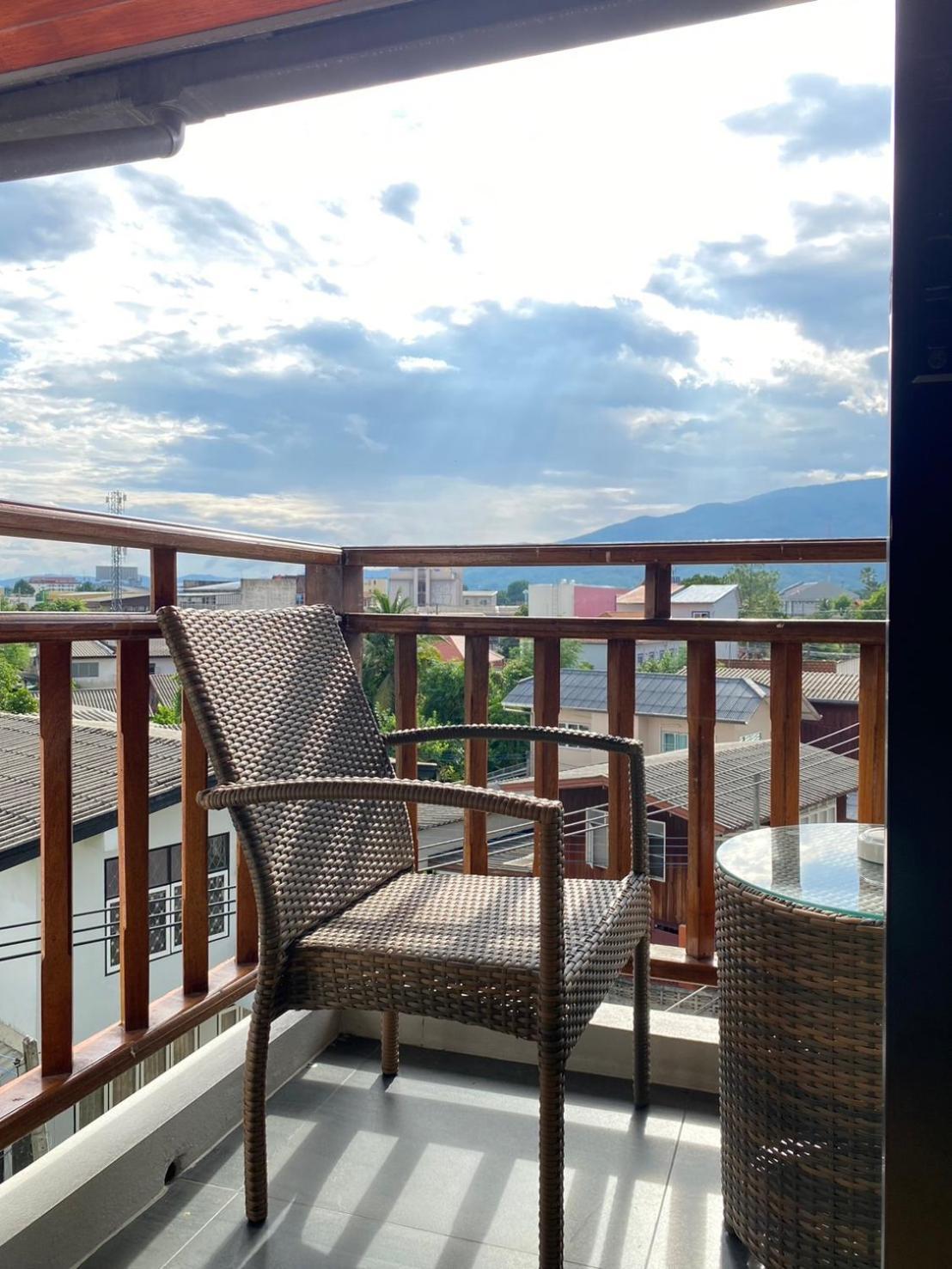 Hotel De Wualai-Sha Extra Plus Chiang Mai Dış mekan fotoğraf