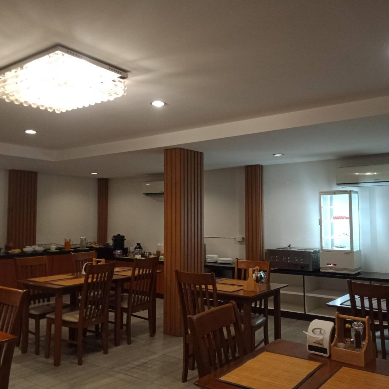Hotel De Wualai-Sha Extra Plus Chiang Mai Dış mekan fotoğraf